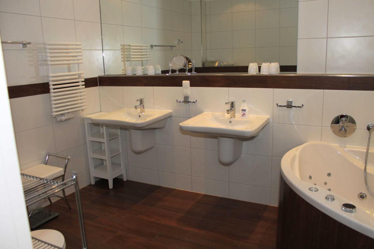 Ruegen Star Appartements De Luxe Sassnitz Zewnętrze zdjęcie